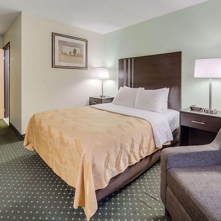 Quality Inn & Suites South Су-Фолс Экстерьер фото