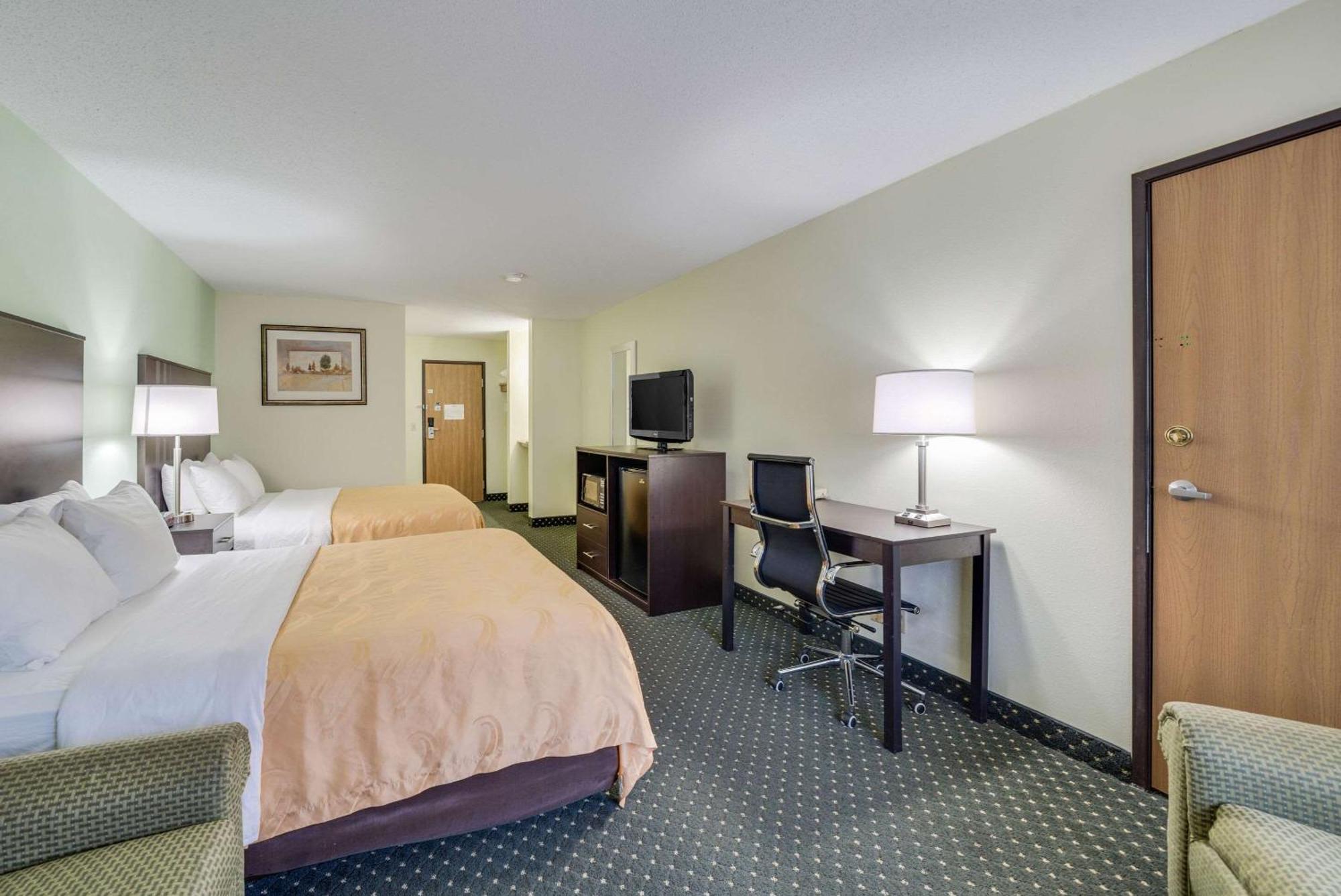 Quality Inn & Suites South Су-Фолс Экстерьер фото