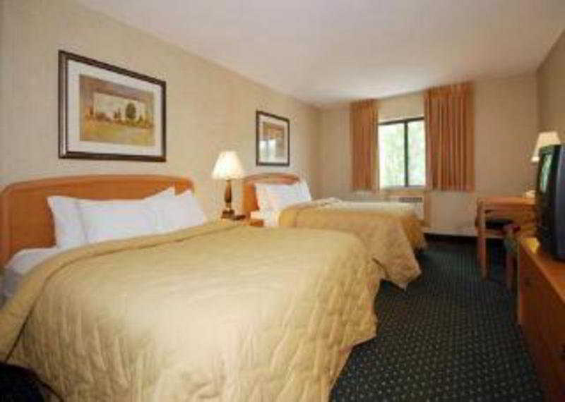 Quality Inn & Suites South Су-Фолс Номер фото