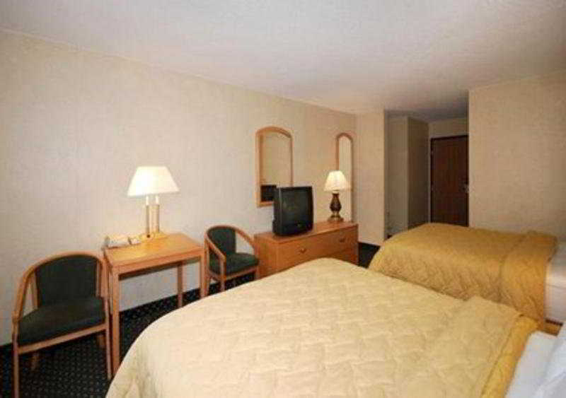 Quality Inn & Suites South Су-Фолс Экстерьер фото